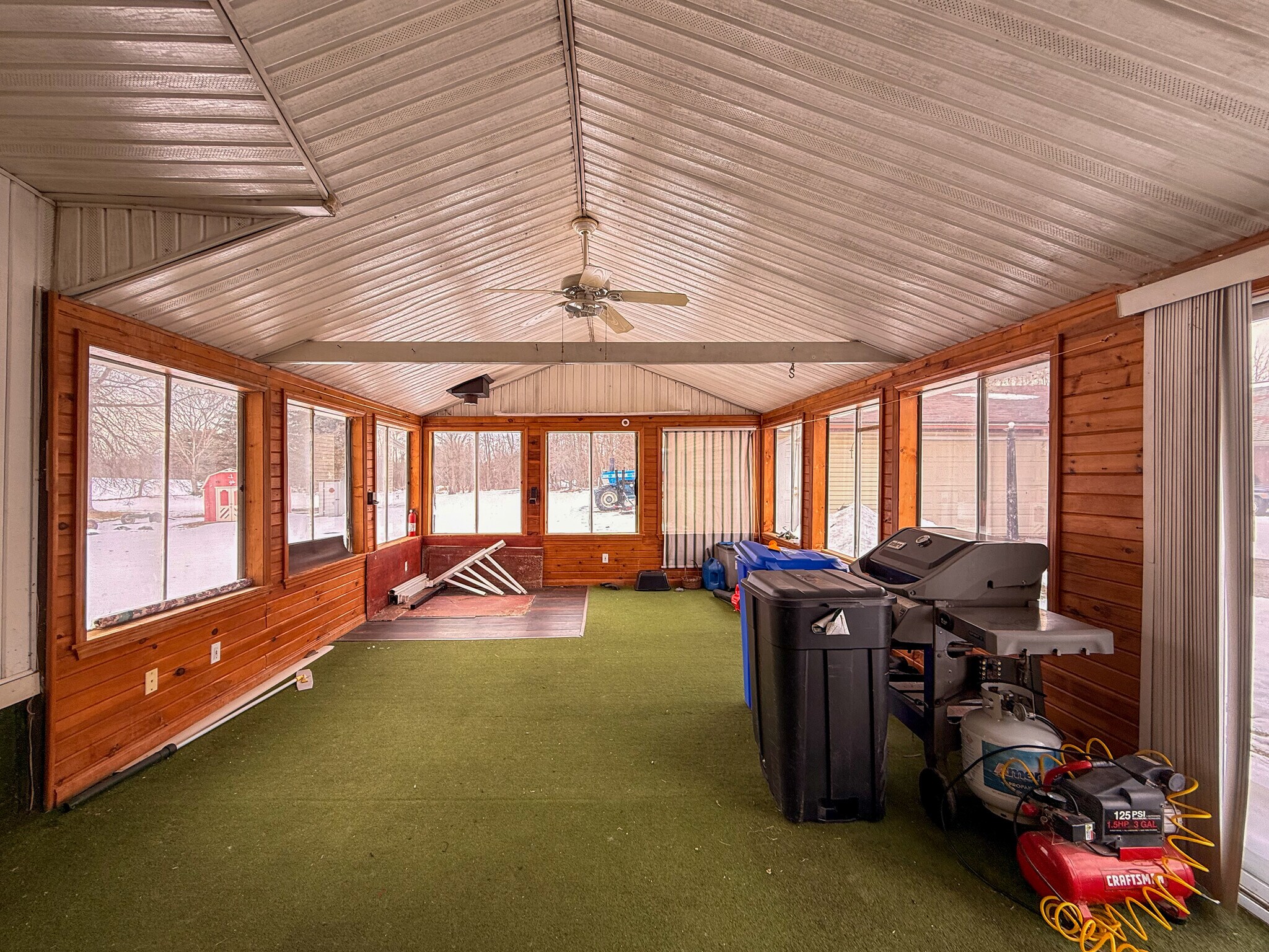 Building Photo - 7318 Friendsville Rd