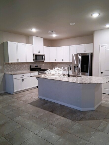 Building Photo - 7920 Stone Forest St