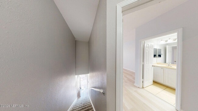 Building Photo - 10075 Gate Pkwy N