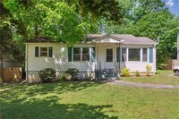 Building Photo - 1682 Bridgeport Dr NE