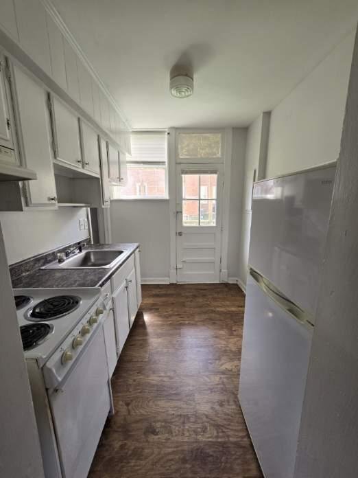 Building Photo - 1022 Maplewood Ave