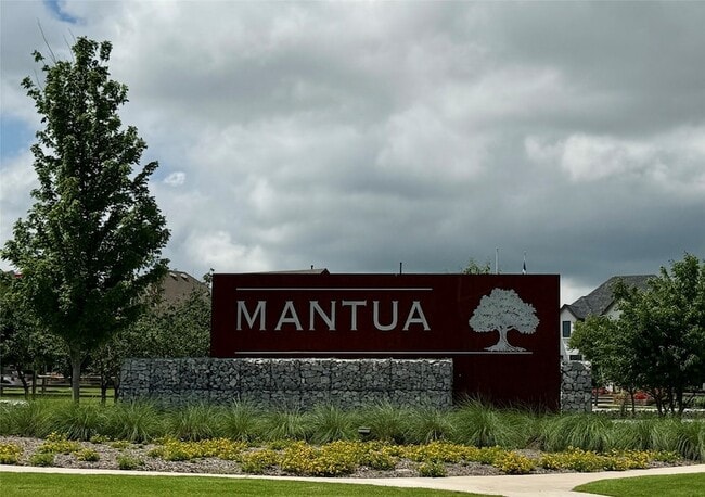 Building Photo - 1620 Mcdougall Crk