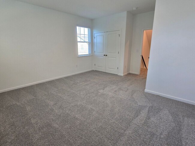 Building Photo - Stunning BRAND NEW 5 Bedroom / 4 Bath Home...