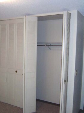 Building Photo - Meadowland Apartments