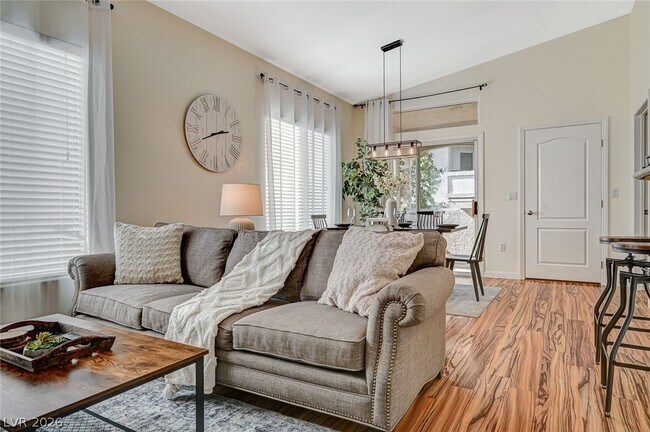 Building Photo - 3351 Indian Shadow St