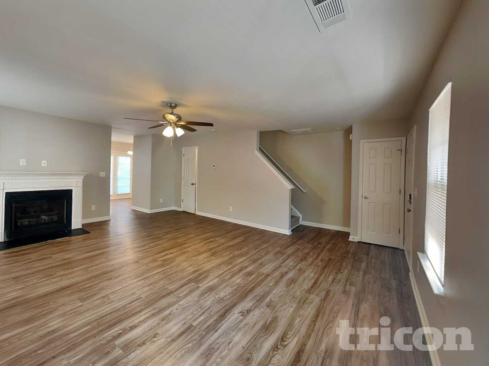 Building Photo - 5717 Henderson Oaks Dr