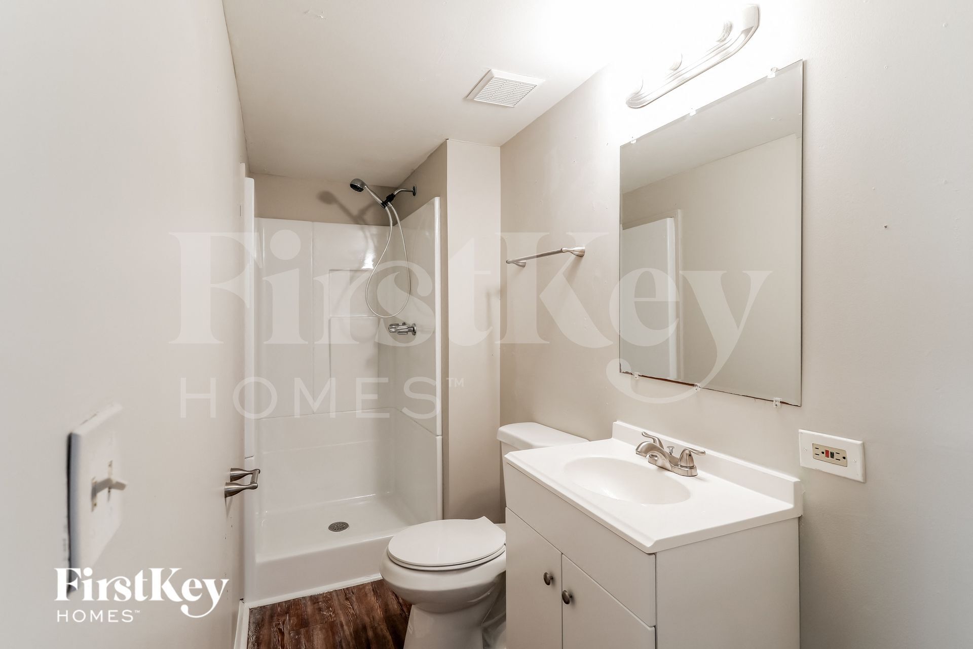 Building Photo - 3085 Piper Dr