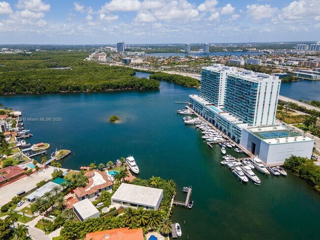 Building Photo - 400 Sunny Isles Blvd