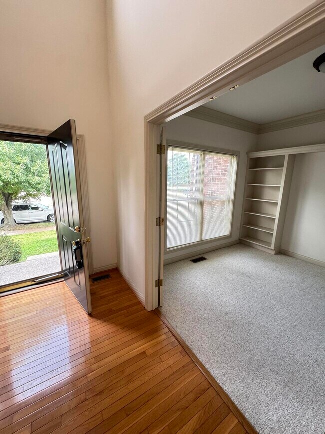 Building Photo - 3273 Marston Pl