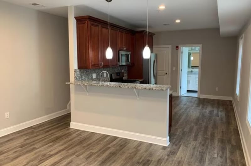 Building Photo - 499 Hamilton St