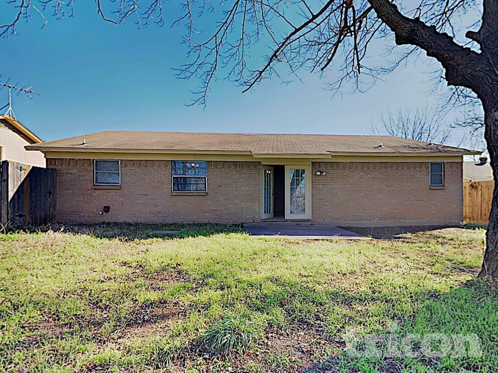 Building Photo - 5429 Denise Dr