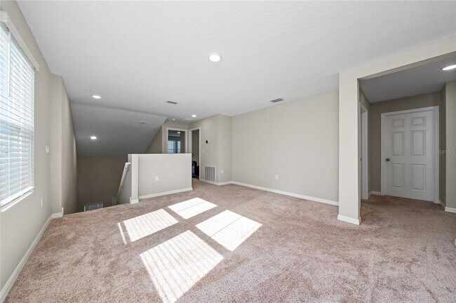 Building Photo - 5008 Starboard St