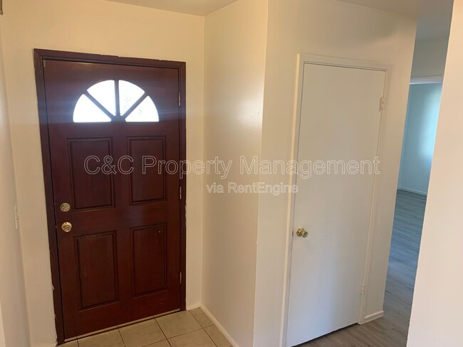Building Photo - 1699 S Blaney Ave