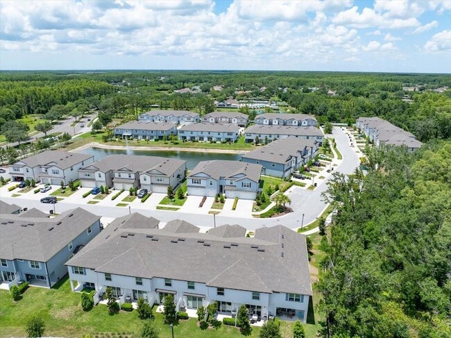 Building Photo - 2906 Deer Pine Trail