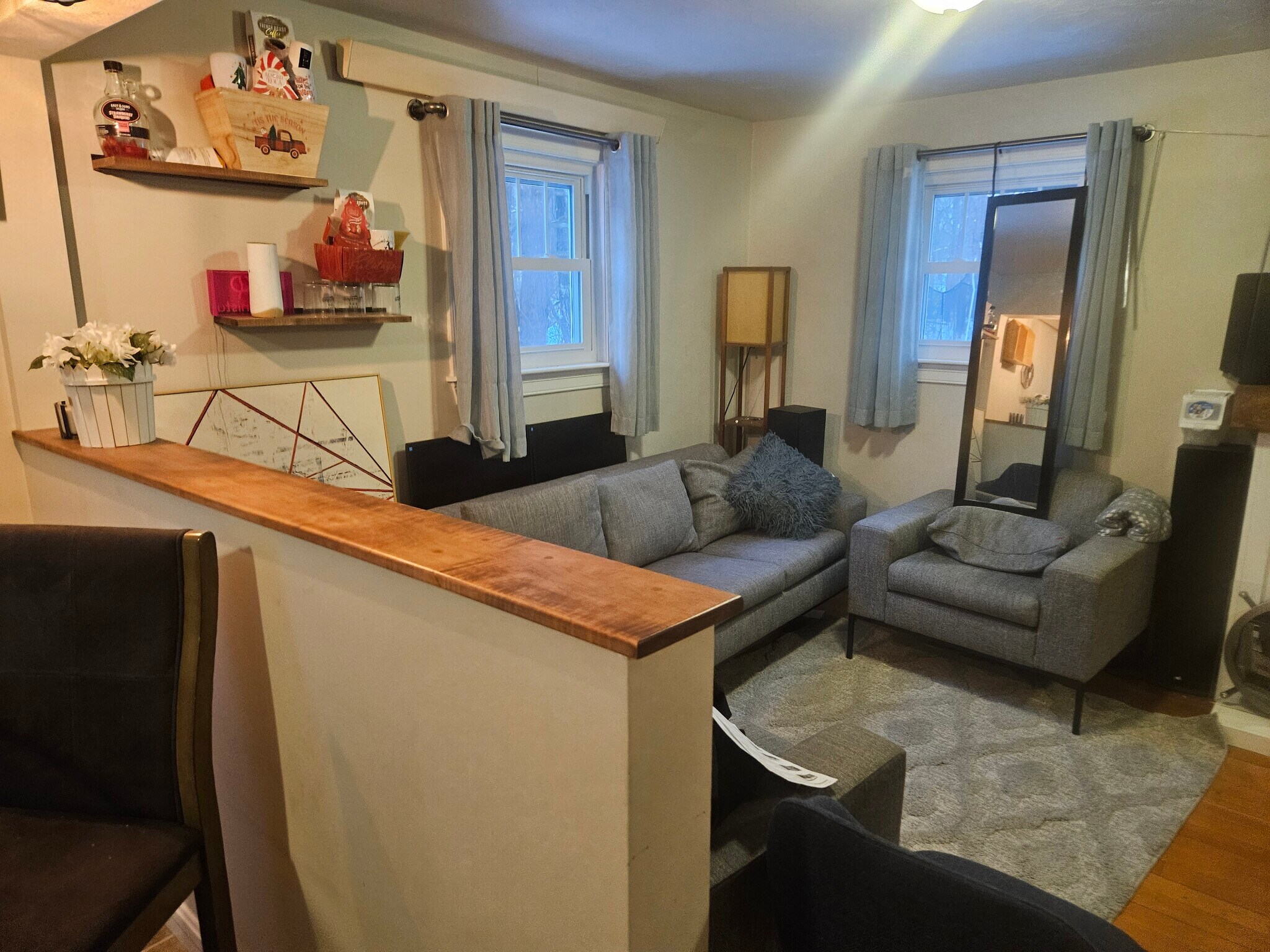 Building Photo - 289 Elmwood St