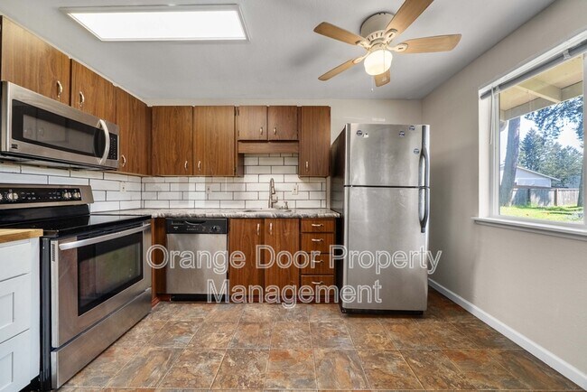 Building Photo - 12311 112th Ave Ct E