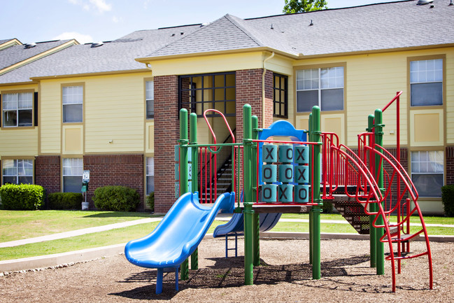 Building Photo - McKinney Park Apartments