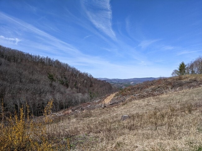 Building Photo - 5990 Idlewild Rd