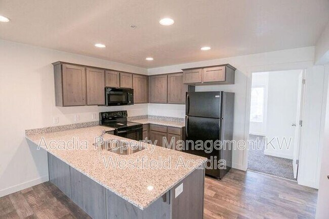 Building Photo - 533 S 850 E