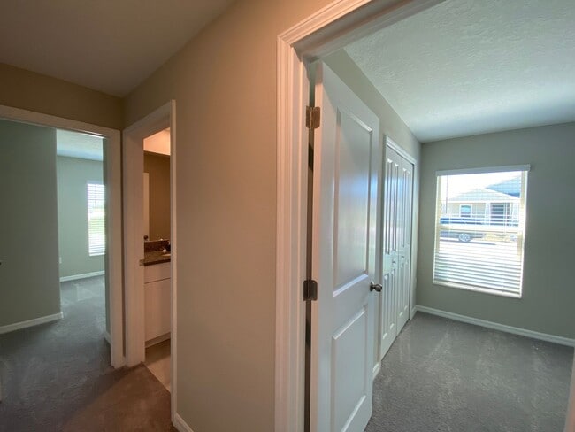 Building Photo - Freedom Crossing Preserve 4/2/2 **WON'T LAST**