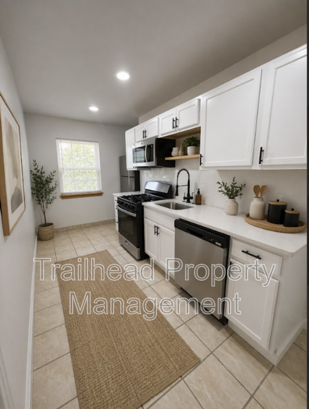 Building Photo - 316 E Gregory Blvd