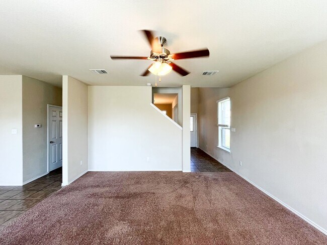 Building Photo - Available NOW!!!! This gorgeous home is located in The Landing Subdivision in Killeen. This home ...