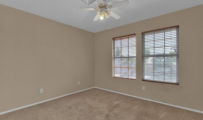Building Photo - 3110 W Baylor Ln