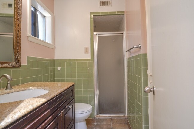 Building Photo - 7914 Braes Meadow Dr