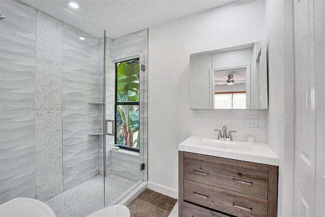 Building Photo - 22322 Pineapple Walk Dr