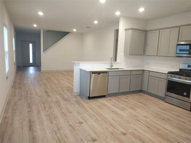 Building Photo - 10705 Meris Ln