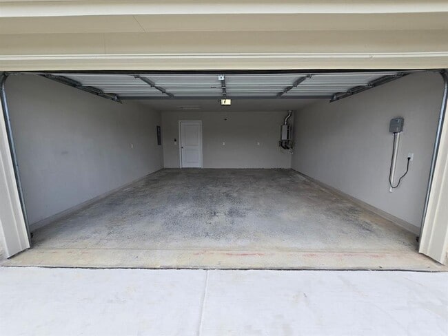 Building Photo - 5100 Stockton Ln