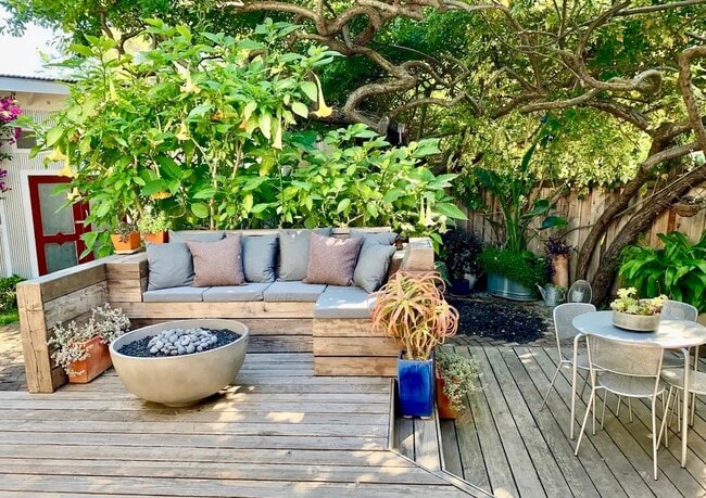 Building Photo - 482 38th St