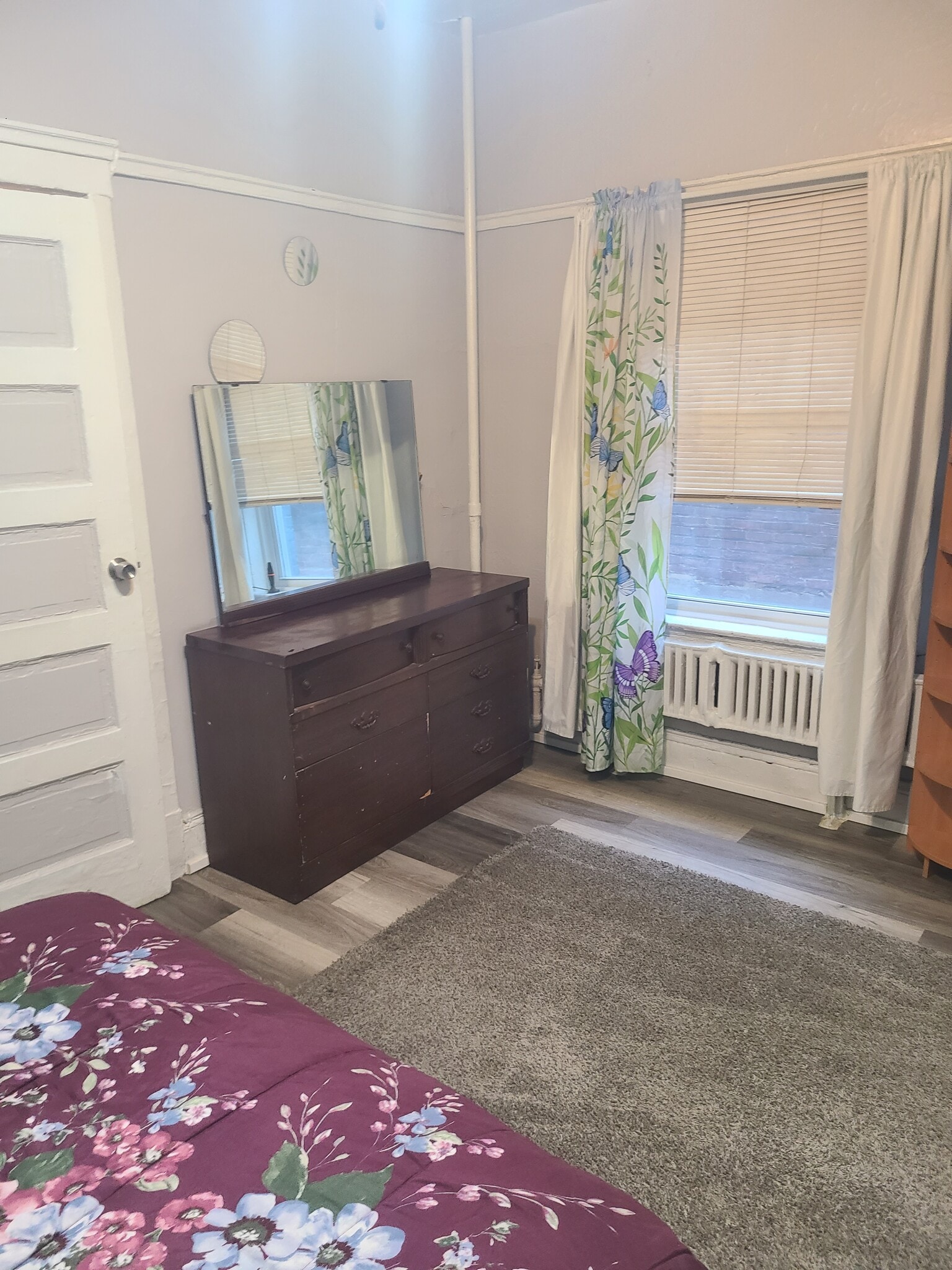 Building Photo - 2344 Prospect Ave E