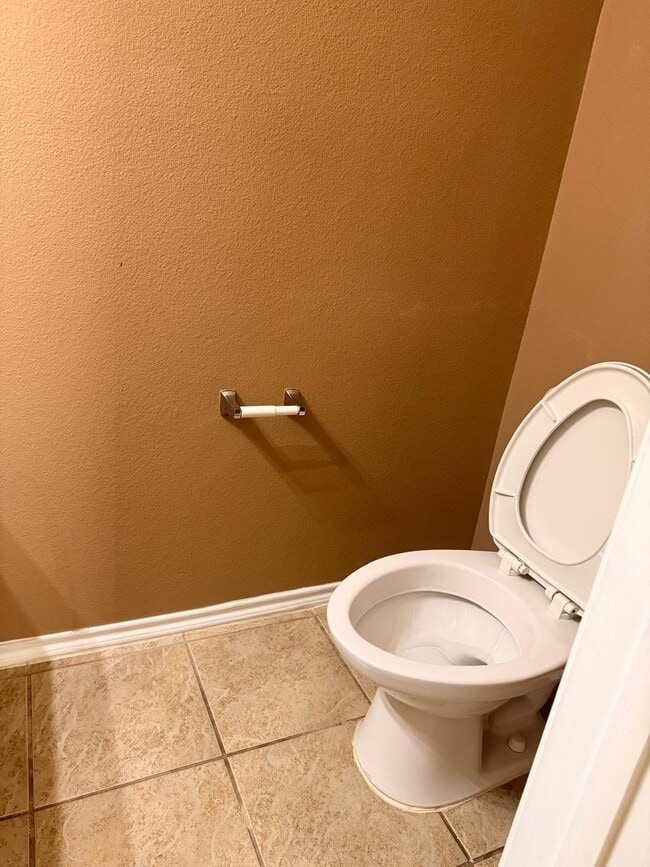 Building Photo - 16751 Pine Castle Dr