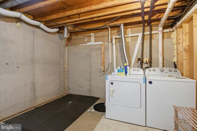 Building Photo - 508 Palmspring Dr
