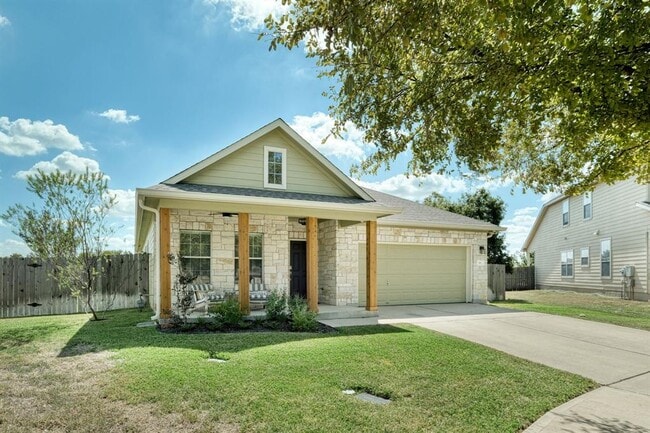 Building Photo - 811 Bedford Ct