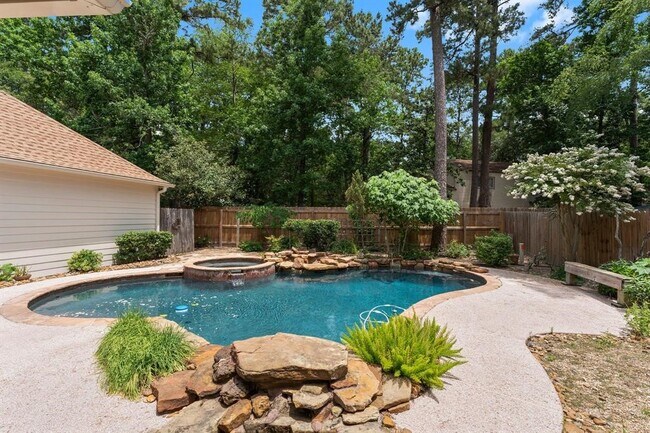 Building Photo - 29 Berry Blossom Dr