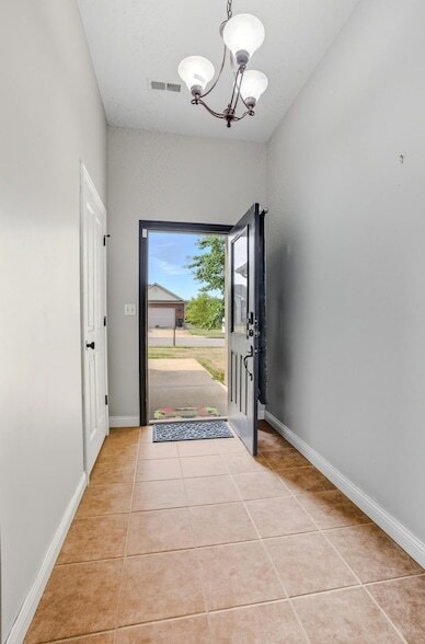 Building Photo - 4809 Bullhead Ln