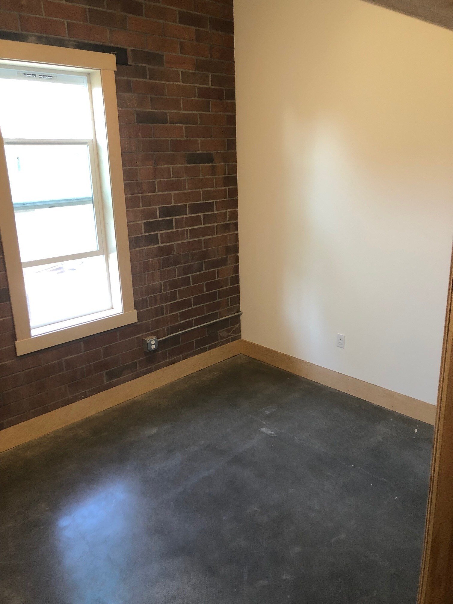 bedroom 2 - 330 S Cherry St