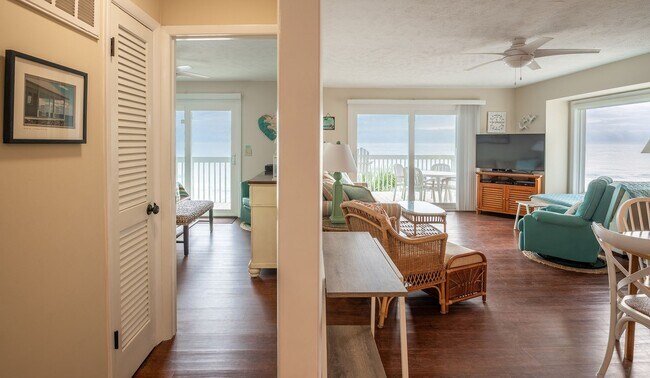 Building Photo - OCEANFRONT OFF-SEASON MONTHLY RENTAL - OCT...