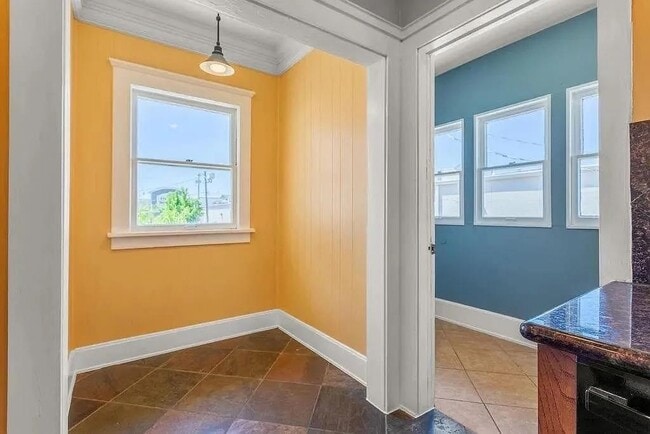 Building Photo - 1230 NW 28th St