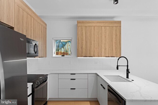 Building Photo - 4225 Powelton Ave