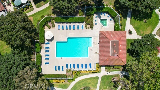 Building Photo - 1315 Albariza Pl