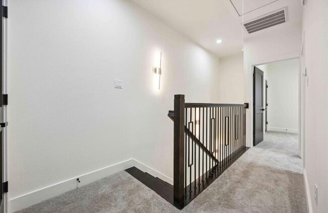 Building Photo - 7980 Angus St