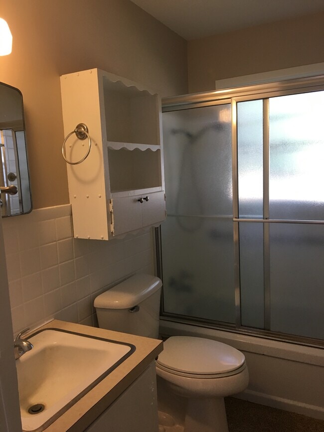 Building Photo - 3718 Bann Ave