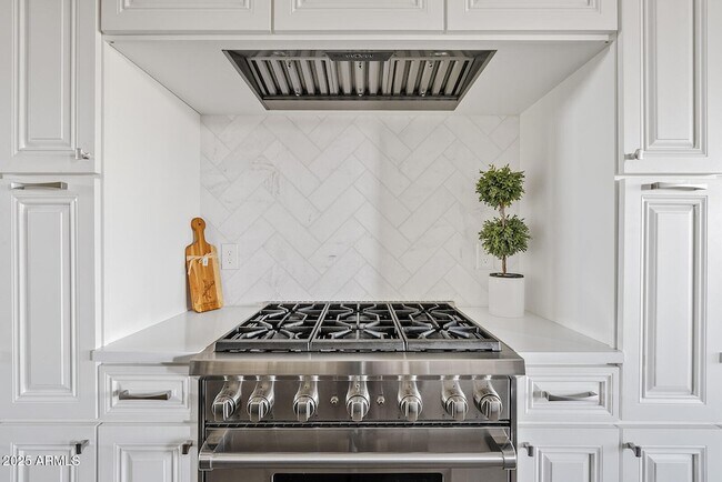 Building Photo - 35669 N 85th St