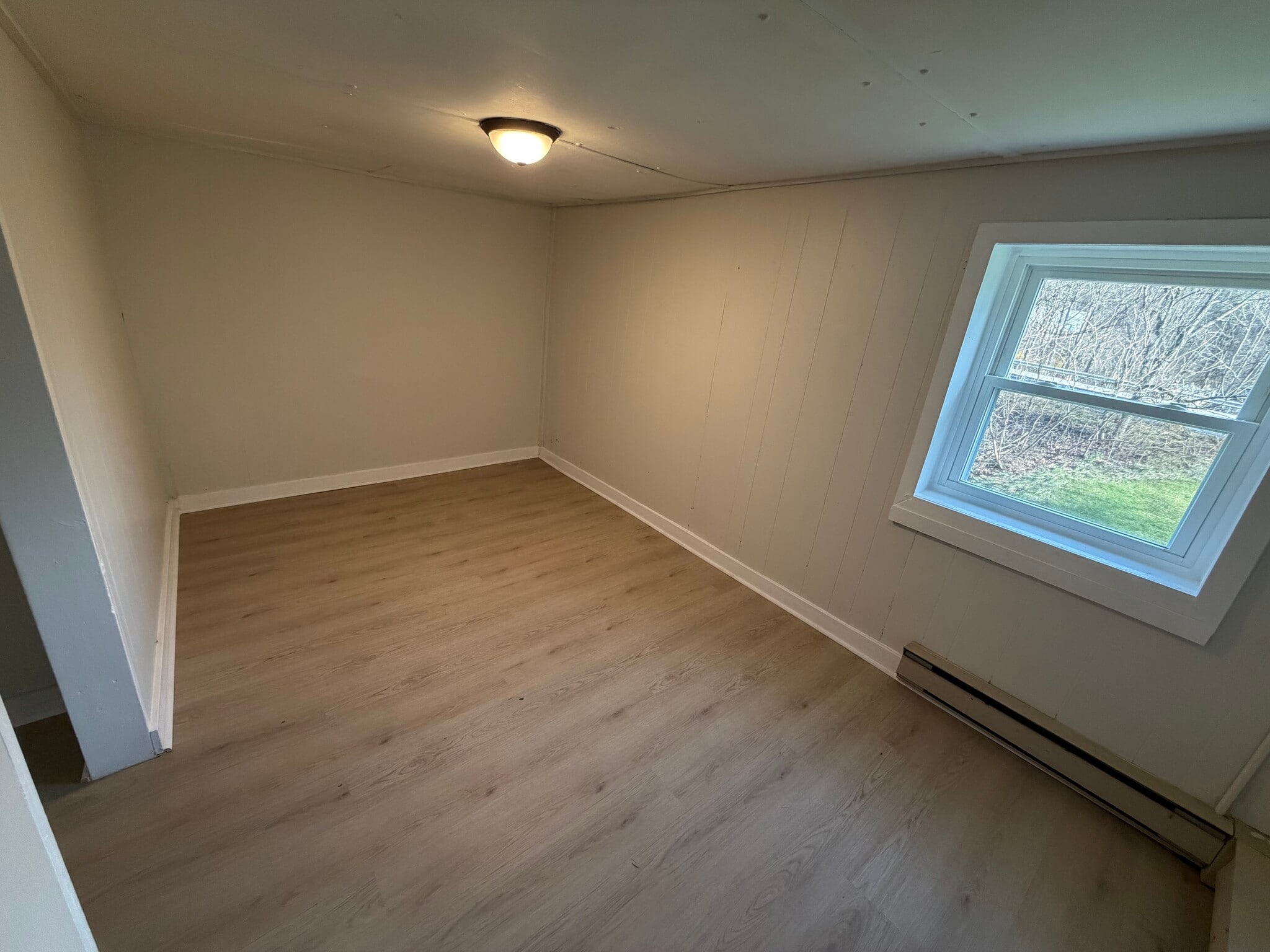 Building Photo - 2570 Sanger Ln