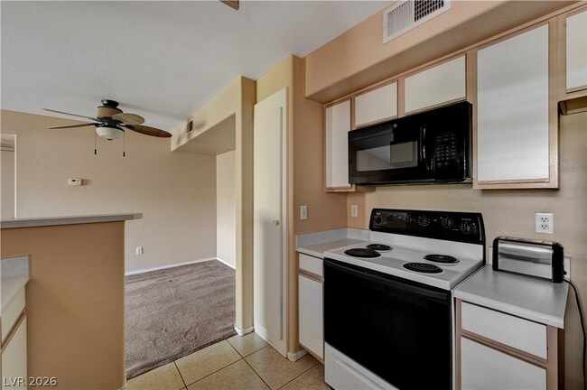 Building Photo - 2300 E Silverado Ranch Blvd
