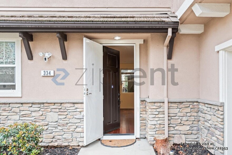 Building Photo - 334 Pacifica Dr