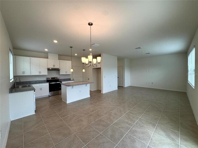 Building Photo - 3138 Sanctuary Dr